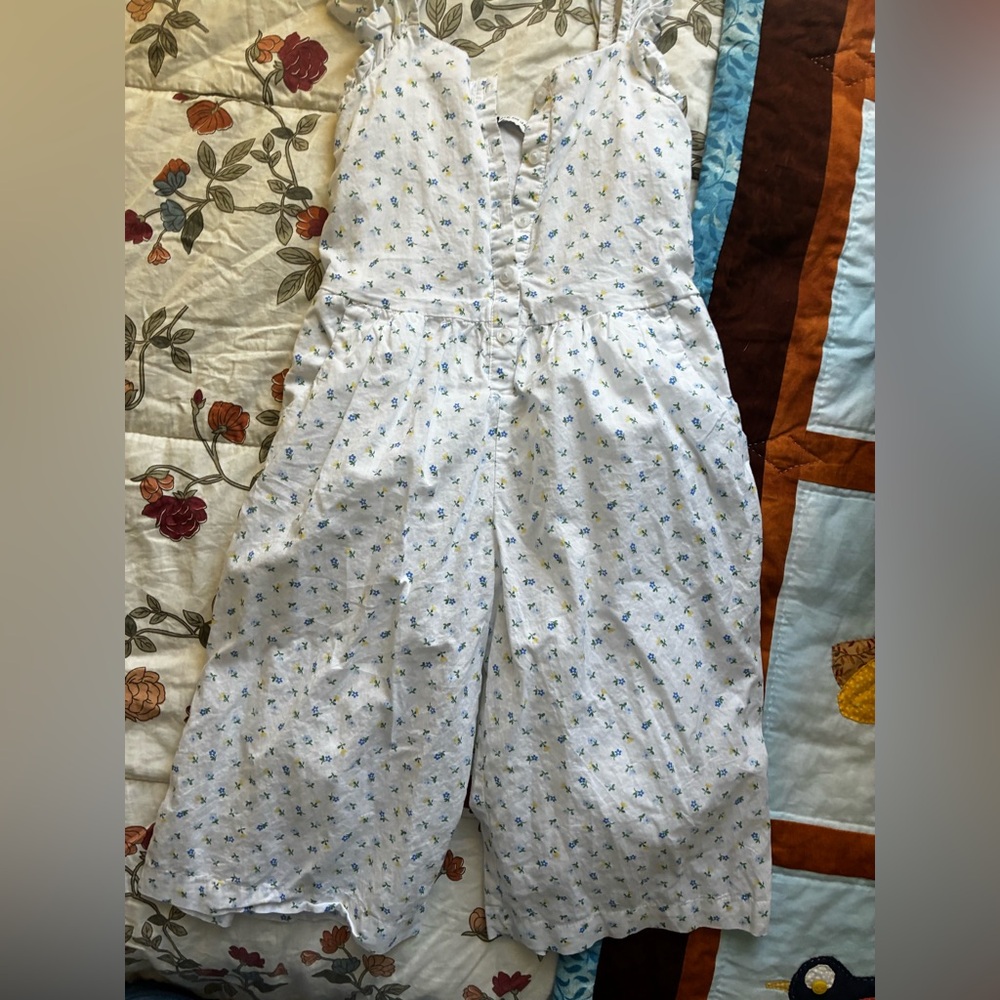 Janie and Jack beautiful lined girl romper size 4
